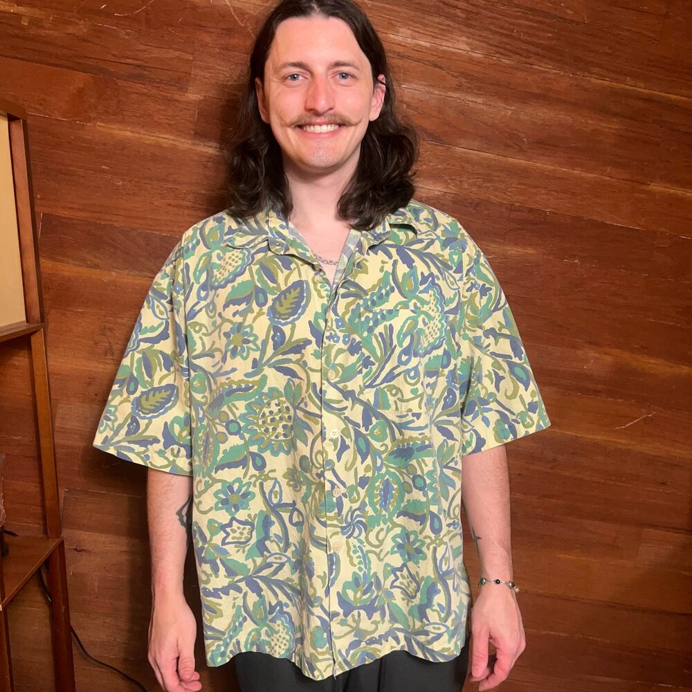 VINTAGE 90s J Crew Oarsman Hawaiian Shirt Size XL Button Down Short Sleeve